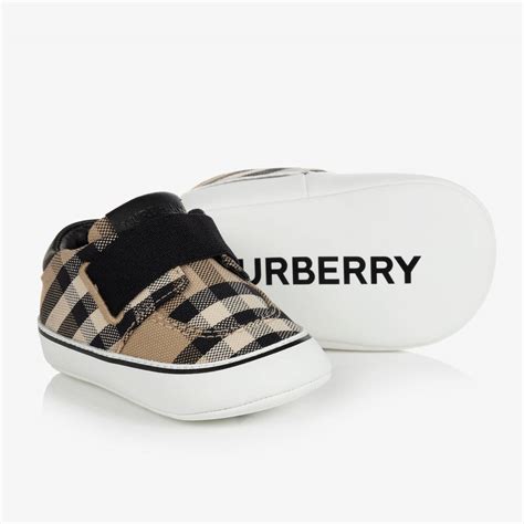 baby burberry shoes uk